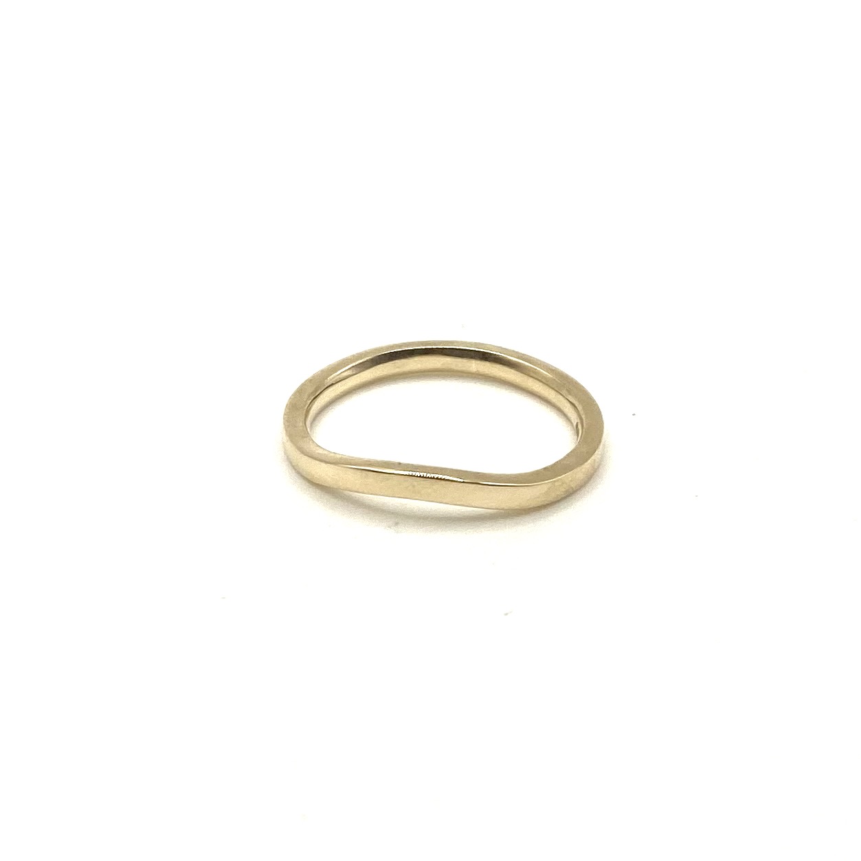 Fitted Gold Ring