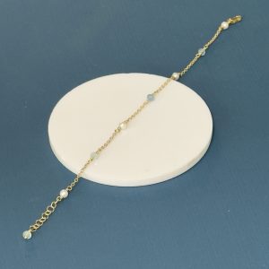 Delicate Aquamarine and Pearl Bracelet - Gold