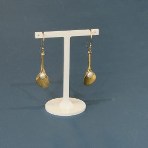 Freshwater Pearl Lily Earrings - Gold